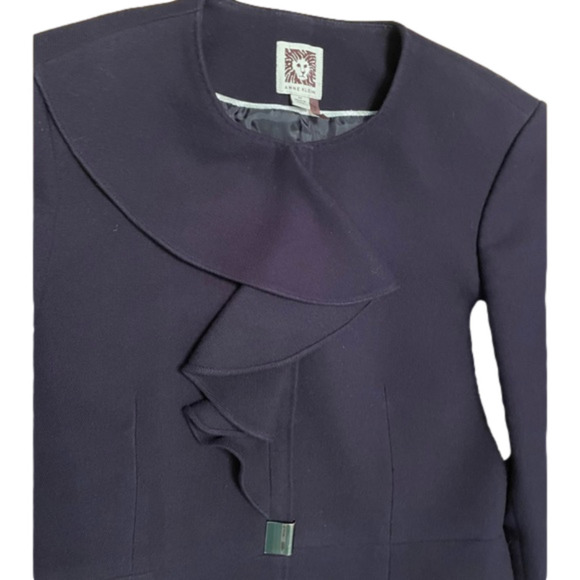 Elegant Anne Klein Eggplant Colour Blazer Size 4P - Picture 3 of 6